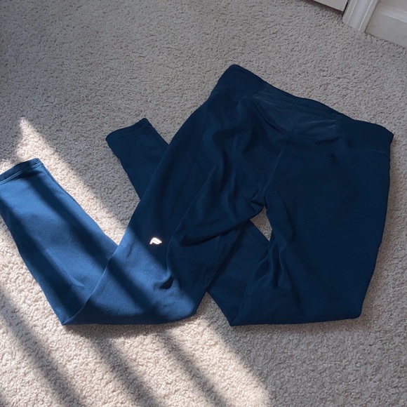 Fabletics leggings - Picture 3 of 7